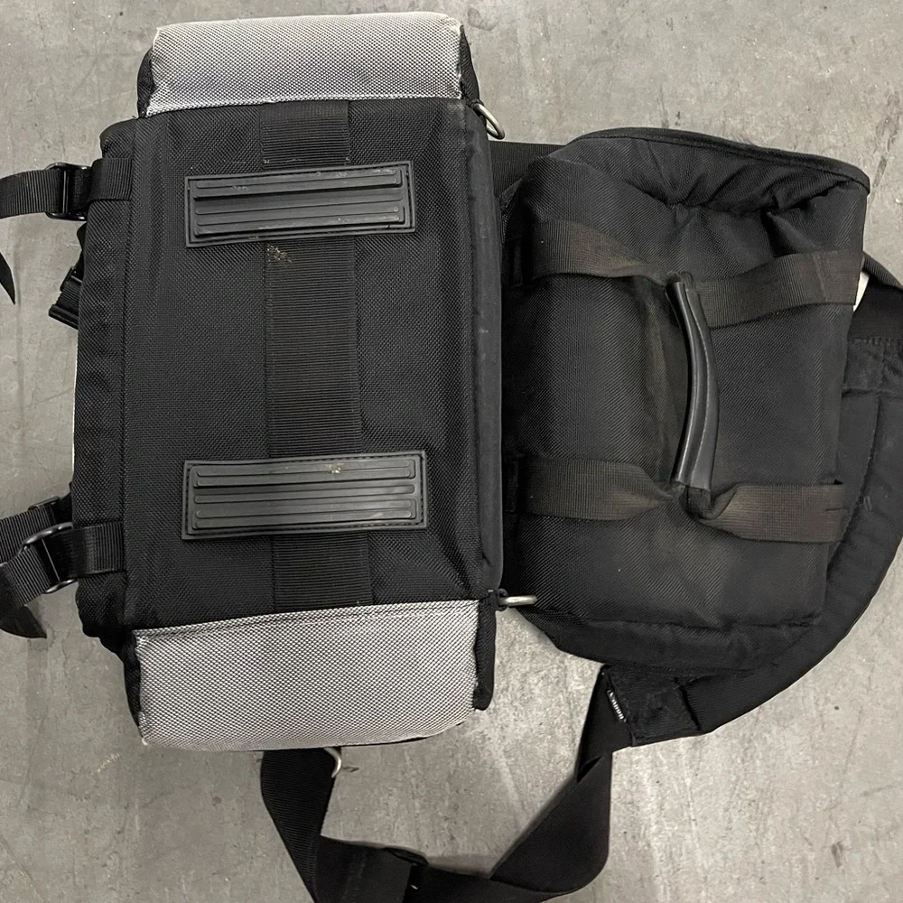 Canon camera 200DG Black Digital Gadget Bag